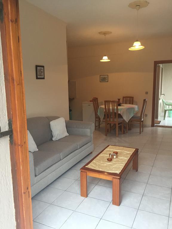 Janet'S Apartments Elounda Ngoại thất bức ảnh