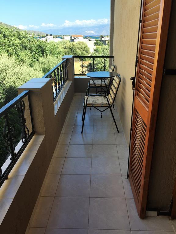Janet'S Apartments Elounda Ngoại thất bức ảnh
