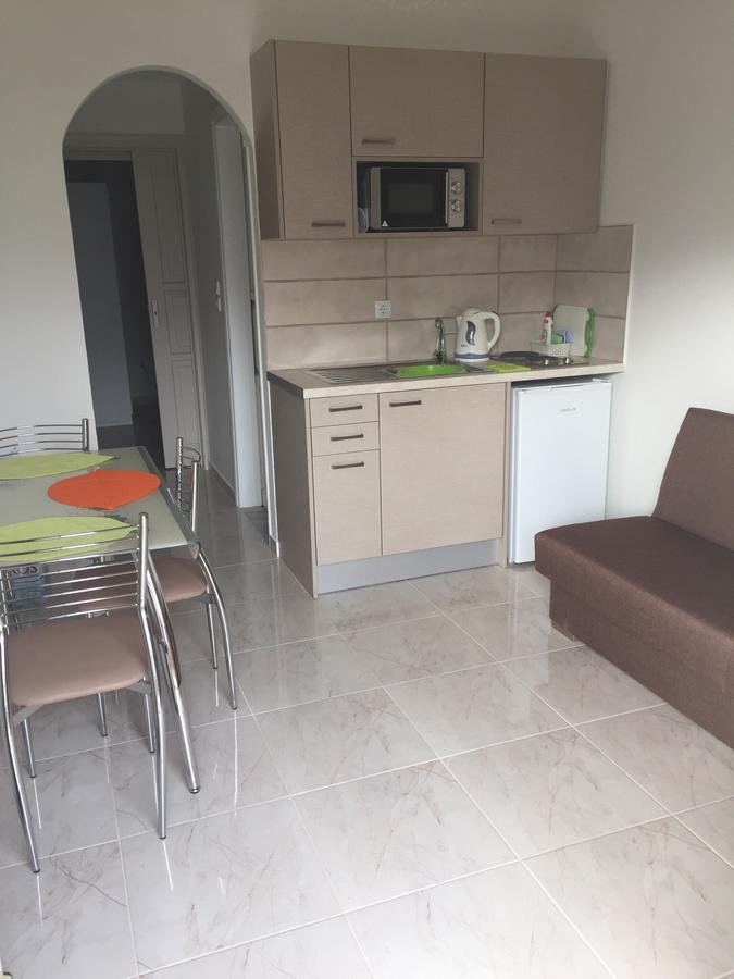 Janet'S Apartments Elounda Ngoại thất bức ảnh